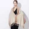 Lenços gradiente de cor da moda com borlas Mulheres pashmina warm muçulmana hijabs shawls bandana lenço de inverno 8pcs/lotscarves
