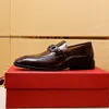 고품질 2023 남성 정식 드레스 신발 온화한 남자 브랜드 디자이너 슬립 온 진품 가죽 아파트 남성 비즈니스 캐주얼 로퍼 크기 38-45