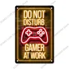 Neon-Gaming-Gamer-Poster, Vintage-Metall-Blechschilder, Schlafspiel, Retro-Metallplakette, Wandkunst-Dekor für Jungen und Mädchen, Spielzimmer, Zuhause, Gamer, Büro, Neon-Dekoration, Größe 30 x 20 cm, w01