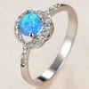 Anneaux de mariage classique femme bleu opale pierre bague charme couleur argent mince pour les femmes vintage mariée cristal rond fiançailles