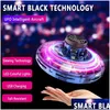 LED Vliegende speelgoed Mini Fingertip Gyro Toy Saucer Type Drone Helicopter Manual Inductie Fingertips voor ADT's en kinderen Geschenken Drop de Dh5WC