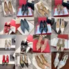 Luxurys Sandali da donna Designer di marca Tacchi alti V Fibbia in metallo Scarpe da donna Décolleté con cinturini Sexy Scarpe a punta Stiletto Scarpe da sera da sera Zapatos