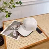 Kobiety letni designerka kulki Ball Caps Męska podróż Mężczyznę Czarno -biały list haftowy Casquette