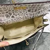 Fashion Tote Bag 28 cm Frauen Umhängetaschen mit gestempeltem Schloss echtes Leder Real Cowskin Lady Handtasche Schalpferd Charme