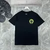 Klassisk t-shirt för män 2023 Hjärta Mode Ch Hög kvalitet Märke Bokstav Sanskrit Cross Pattern Sweater T-shirts Designers Chromes Pullover Tops Bomull Tshirts 7 Uszx