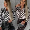 Kadın bluzları şık hırka gömlek cilt dokunuşu açılır yakalı gevşek uyum moda düzensiz zebra baskı bluz ofis iş giysileri