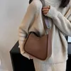 Bolsas de noite Jin Yide Crossbody Bags for Women 2022 Designer de tendências Inverno Moda vintage Bolsas e bolsas laterais simples de ombro pequeno