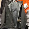 Compra Arcterys Proof Jacket Mulheres Designer Canadá e Jaquetas de Vento Masculinas Casacos À Prova D 'Água Ao Ar Livre Rushsuit Com Capuz 0K0Q