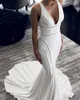Suknia ślubna 2023 Sukienki z syreną w dużych rozmiarach Iluzja V Szyja bez pleców ślubnych suknie ślubne Seksowne zamiatanie plaży
