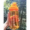 Vattenflaskor 1L 2L 1000 ml 2000 ml överdimensionerad flaska Frozem Portable Space Herbalife Sports Nutrition Custom Shaker