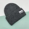 Chapeaux à large bord triple épaissi vrai cheveux tricoté chapeau doux Men39s et Women39s Couple39s Style Beanie1594342