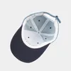 Ball Caps europejskie i amerykańskie szwy modowe dżinsowe czapkę baseballową wiosną i jesienną okładkę listy do twarzy haftowane szczytowe czapki 230215