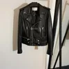 23SS FW Cappotti in vera pelle da donna Capispalla con lettere in metallo Bottoni Giacche bomber da designer vintage Ragazze Milan Runway Designer Top manica lunga Blouson