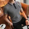 Polos pour hommes de concepteur 2024 Style coréen Hommes Summer Loisirs Manches courtes Polos / Mâle Slim Fit Business Knit Shirt Homme Tee Plus Taille 4XL B2WT