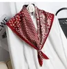 Sciarpa da donna 100 seta Paisley Square Hair Wraps foulard fazzoletto da collo nero rosso