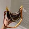 luxe designer damesschoudertas halve maan tas mode crossbody tas boodschappentas handtas tas vrijetijdskleding met leren ketting