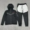 Herrenjacken, Designer-Trainingsanzüge, Hoodies, mehrfarbige Logo-Jacke mit Spleißdruck, Freizeitmode, Straße, Freizeit, Tech-Fleece-Trainingsanzüge, langärmelige Sportbekleidung mit Kapuze