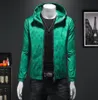 Jackets de jaquetas masculinas Jaqueta de moda européia com capuz masculino de personalidade masculina de padrão lateral lateral jovem e de meia-idade Hosome Spring Autumn Jackets