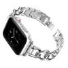 Corrente de metal Straia de aço inoxidável para Apple Watch 8 Ultra 7 SE 6 5 4 3 Série Luxury Ladies Bracelet Bands Iwatch 49mm 42mm 40mm 38mm Substitua os acessórios de pulseiras