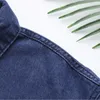 Kvinnors plus-storlek t-shirt 4xl plus size denim skjortor kvinnor våren lapel krage toppar lös långärmad utslagskurva kläder 230216