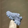 Sneakers platform schoenen Runner Trainer Outdoor Shoe Knit Fabric Low Top High Top Light Rubber Cloudbust Thunder Mens Woman Outdoor Shoe Nieuwe kleuren met doos No33 9SA0