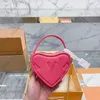 Дизайнерские сумки для женщин Валентин красные цветы сумочка модные сердечные сумочки роскошная золотая цепочка женская кроссбоди любовь сумки плечота горячие