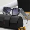 Designer zonnebril mode luxe zonnebril UV resistent voor vrouwen mannen bril Letter Stijl strandschaduwglazen met doos erg mooi