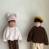 Ensembles de vêtements 2023 automne enfants épaissir plus polaire pull décontracté manteau enfants garçon couleur pure manteaux fille bébé à manches longues hauts à la mode