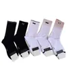 Women MenLetters Socks Comfortable Fashion Sock Breathable Spring Winter Autumn Sports Socks 5 Pair a Box