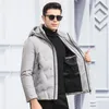 Mäns ner de 2023 medelålders män Kort stycke Coat Fashion Leisure Winter Hooded 90% White Duck Clothing