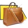 5a luxuoso Totesbags Designer Bolsa feminina Bolsas de mulher Compras grandes compras Roma Handle Leather Real Crossbody Beach Laptop