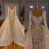 2023 Abiti da sera champagne Maniche lunghe Sirena Gonna oversize Sweep Train Applique in pizzo Perline Raso Plus Size Pieghe Abito da ballo Abiti formali personalizzati