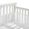 Bedrails geboren babybed bumper ademende wieg maaswieg voor hoofdbeschermer beddengoed set zomerkamer decor baby accessoires 230216