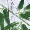 Dekorativa blommor lämnar konstgjorda bambu falska växter grönska grenar stjälkar dekoration grön faux oliv bladpalm artifical hantverk