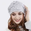 Boinas SUPANDAN gorro de boina de punto para mujer gorros de lana de moda hechos a mano de alta calidad invierno mantener el calor pompones de piel sombreros señora V16081