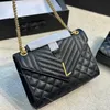 Fashion Women Crossbody Bag 2023 شهيرة مصممة كلاسيكية رسول سيدة كروس حقائب اليد حقيبة يد أنثى حقيبة حقيبة حقيبة سود