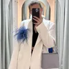 Pins Brooches Luxury Ostrich Feather Brooch for Women Fashion Lapel Hair Hat Accessories Vintage Floral Feathers Corsage Pin 230216