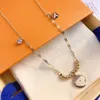 Luksusowy moda designerska listu Wisianty Naszyjnik Choker łańcuch kryształ 18k złota platowane naszyjniki ze stali nierdzewnej Oświadczenie biżuterii ślubnej x113