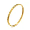 Pulseira de charme pulseira de cadeia de cobra para mulher jóias de aço inoxidável jóias de ouro liso cor de água à prova d'água para mulheres 230215
