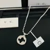 2022 Noël Édition Limitée Trèfle Designer Pendentif Colliers pour Femmes Rétro Vintage Sier 4 Feuille Bleu Clair Diamant Marque Collier