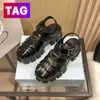 Vrouwen Sandalen Roman Lage hak Uitsparing ontwerp Italië Sandaal Dikke hakken Strand Zomer Slides Vrouwen Schoenen kitten Heel Slippers Med Slide Slipper Platform Damesschoen