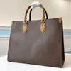 WOMEN luxurys fashion designers bags Real leather Handbags messenger crossbody shoulder bag bags Totes purse Wallets backpack POCHETTE billfold M44925