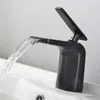 Robinets d'évier de salle de bains en laiton à poignée unique et robinet de lavabo à froid noir/or brossé/chrome avec sortie de cascade