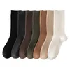 Calcetines Calcetería 5 pares por lote Calcetines de mujer Largo Casual Otoño Cálido Absorbe el sudor Deporte Niñas Calcetines de algodón Color sólido Estilo coreano Multipack 230215