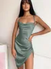 Повседневные платья Dulzura Satin Women Strap Mini Plore Mini Press Struched Cross Bangage Bodycon Sexy Party Elegant Club Christmas Slim 230216