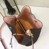 Designer sac seau luxe femmes hommes CrossBody fourre-tout sacs à bandoulière cuir vieux fleur seau sacs classique cordon mode portefeuille seaux poignée sacs à main sac à main