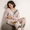 ملابس نوم للسيدات Syrry Sky و Floral Printed Women Pajamas مجموعة الراحة Viscose كاملة الأكمام المنزلية للسيدات عطاءات عرضية الربيع 230215