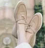 Süet Sıradan Ayakkabı Kadınlar için Toe Toe Loafers Zihinsel Dekor Şık Yararlı Ayakkabı Tasarımcısı Lüks Marka Daireleri Kalın Sole Trainers Loropianas