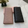 Designers Cowhide Cuir Long portefeuille Morceau Spolds Interior Zipper Pocket Black Pink Women Fashion Luxurys Hands Sacs Purse Card Hold204K