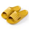 pantoufles d'été diapositives chaussures hommes femmes sandale plate-forme baskets rouge noir blanc jaune toboggan sandales formateur extérieur intérieur pantoufle taille 36-45